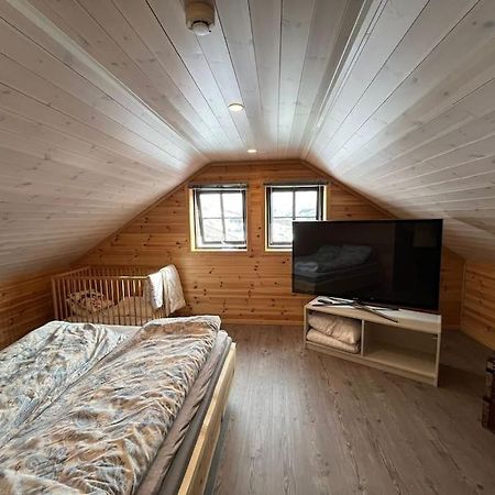 נורדפיורדייד Cabin In Beautiful Surroundings At Harpefossen מראה חיצוני תמונה