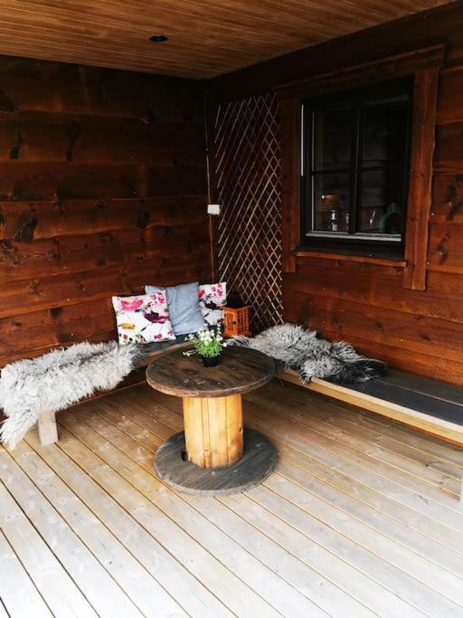 נורדפיורדייד Cabin In Beautiful Surroundings At Harpefossen מראה חיצוני תמונה