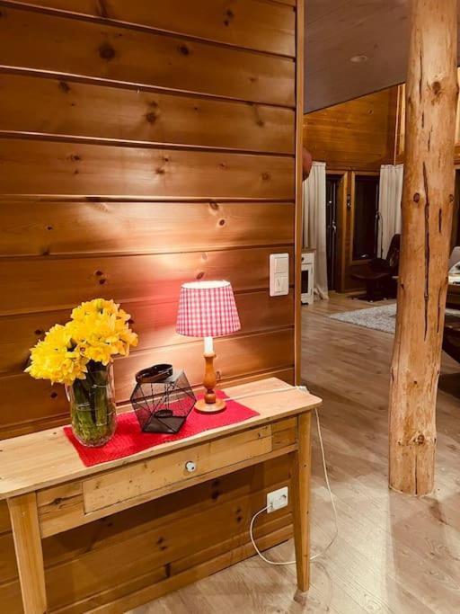 נורדפיורדייד Cabin In Beautiful Surroundings At Harpefossen מראה חיצוני תמונה