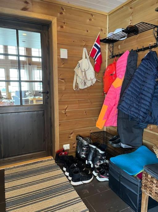נורדפיורדייד Cabin In Beautiful Surroundings At Harpefossen מראה חיצוני תמונה