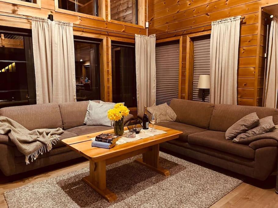 נורדפיורדייד Cabin In Beautiful Surroundings At Harpefossen מראה חיצוני תמונה