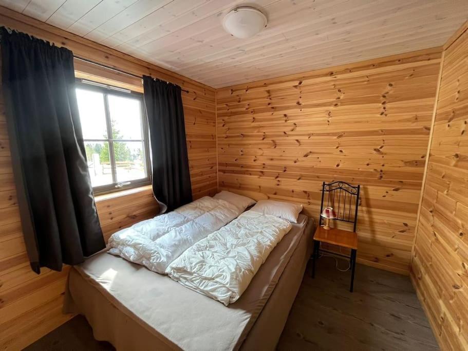 נורדפיורדייד Cabin In Beautiful Surroundings At Harpefossen מראה חיצוני תמונה